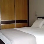 Pensión Tires 3*